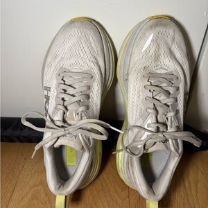 Hoka Bondi 8 - SZ 7.5